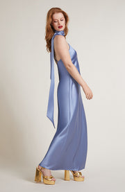 Brooklyn-jurk in hemelsblauw satijn