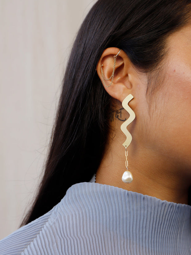 Wolf & Moon Martha Earrings